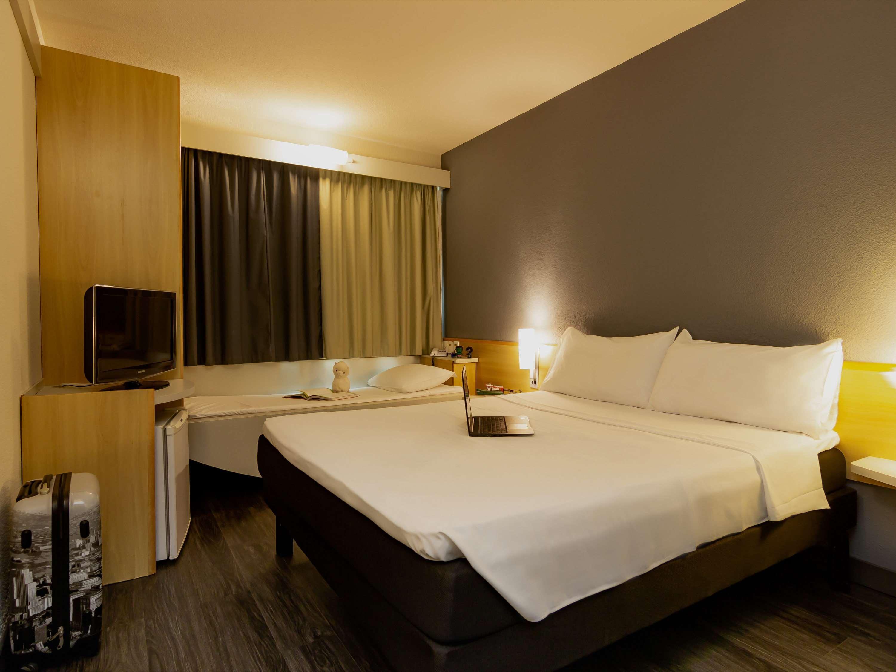 Hotel Ibis Vitoria Aeroporto Exterior foto